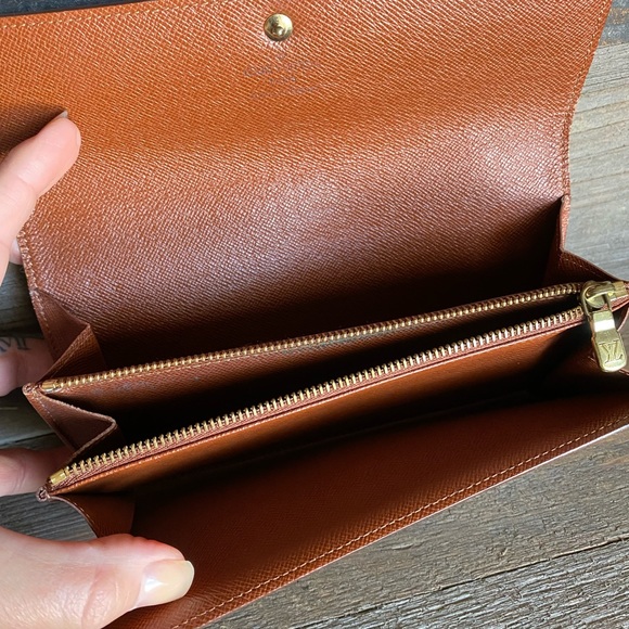 Louis Vuitton Pouchette Porte Monnaie - Picture 7 of 9